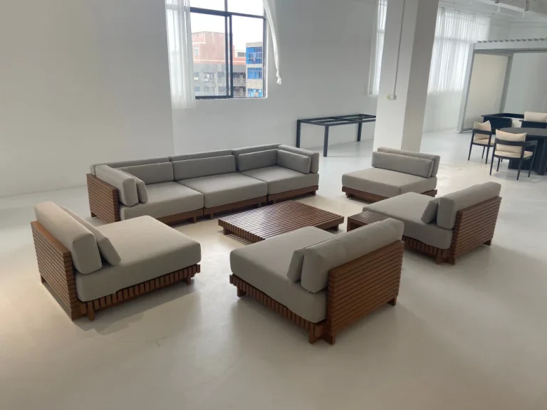 Powder-Coated Aluminum Outdoor Furniture