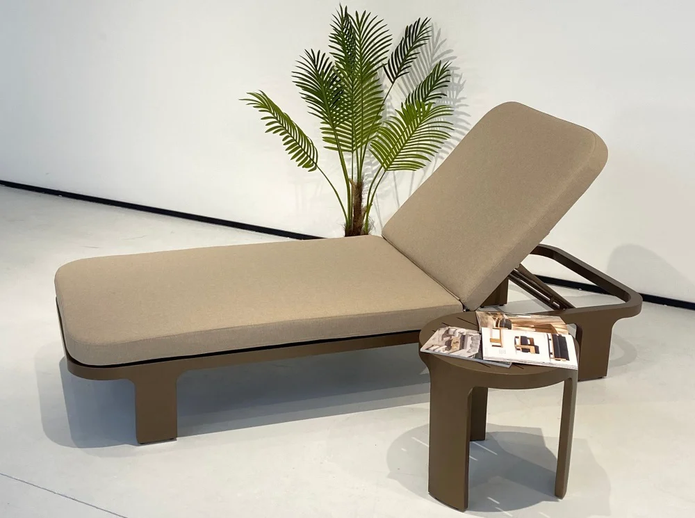 Outdoor recliner maintenance