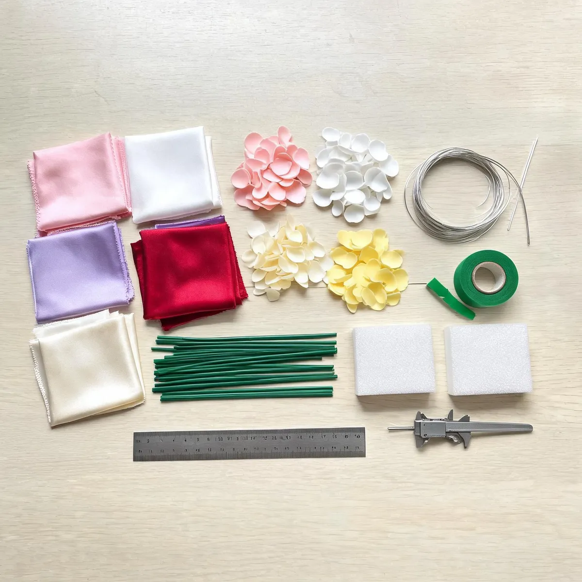 Artificial flower raw materials - silk, latex, wire, foam